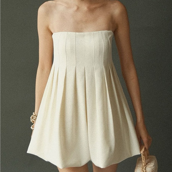 Commense Cream Plated Short Dress - Picture 3 of 6